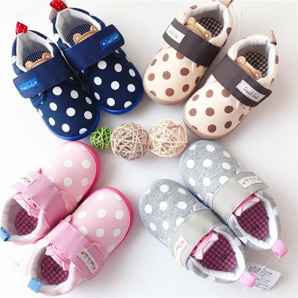 first walkers 2021 fashion cartoon toddler shoes with dot soft sole non slip baby men's and girls' girls
first walkers 2021 fashion cartoon toddler shoes with dot soft sole non slip baby men's and girls' girls