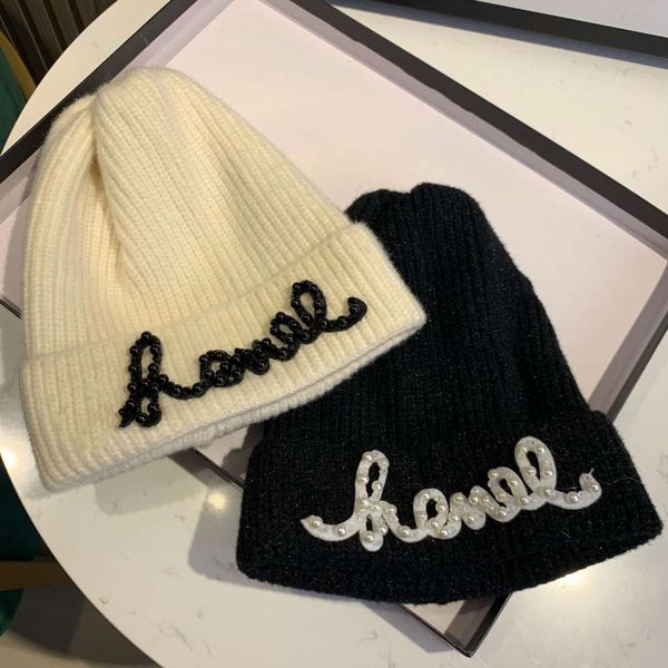hat star's same black knitted wool female autumn and winter version versatile sweet lovely warm cold, Blue;gray
hat star's same black knitted wool female autumn and winter version versatile sweet lovely warm cold, Blue;gray