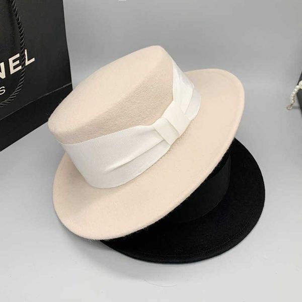 autumn and winter british celebrities woolen hat white short brim flat wool women's, Blue;gray
autumn and winter british celebrities woolen hat white short brim flat wool women's, Blue;gray