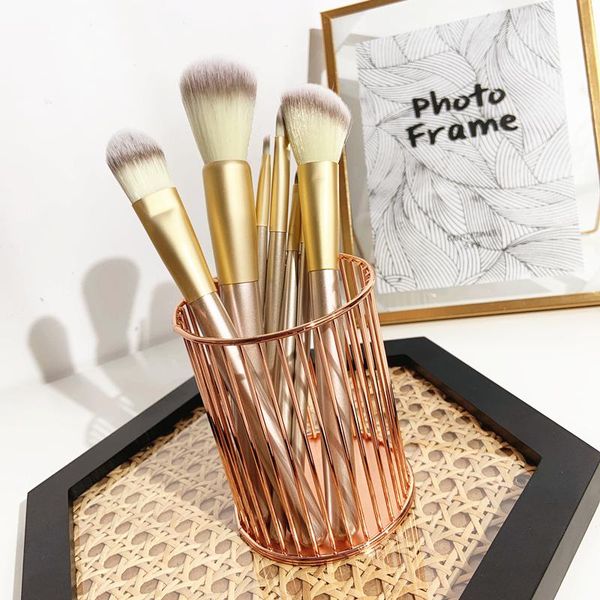 handcrafted makeup brush holder cosmetic tools storage pencil pen cup bathroom organizer accessories boxes & bins
handcrafted makeup brush holder cosmetic tools storage pencil pen cup bathroom organizer accessories boxes & bins