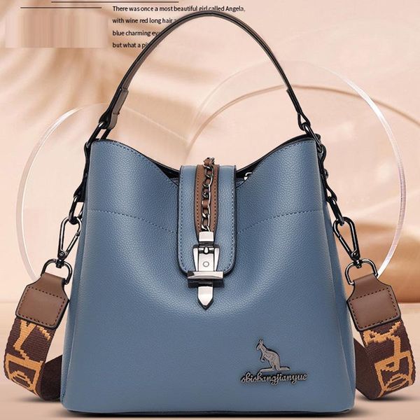 evening bags vintage womens hand designers luxury handbags women shoulder female handle fashion brand
evening bags vintage womens hand designers luxury handbags women shoulder female handle fashion brand