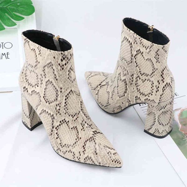 dress shoes big size 33-43 snake pu leather pointed toe zip high heels woman casual party spring autumn ankle boots 9836, Black
dress shoes big size 33-43 snake pu leather pointed toe zip high heels woman casual party spring autumn ankle boots 9836, Black