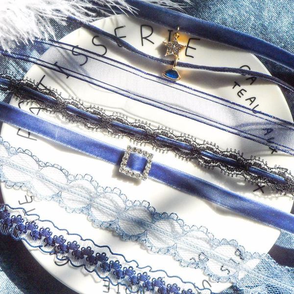 chokers 1piece vintage blue lace necklace navy planet star pendants velvet choker bling shining women jewelry wedding gift 30cm, Golden;silver
chokers 1piece vintage blue lace necklace navy planet star pendants velvet choker bling shining women jewelry wedding gift 30cm, Golden;silver