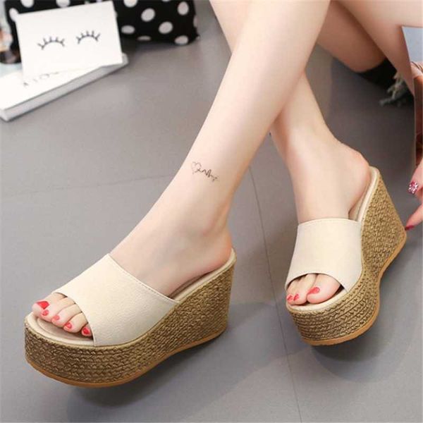 summer women 9cm wedges high heel slipper fashion platform open toe beach sandals female outdoor flowers flip flops slippers, Black
summer women 9cm wedges high heel slipper fashion platform open toe beach sandals female outdoor flowers flip flops slippers, Black