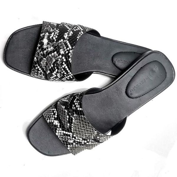 slippers summer snake pattern wear fashion women half flats word cool female non-slip beach xx204, Black
slippers summer snake pattern wear fashion women half flats word cool female non-slip beach xx204, Black