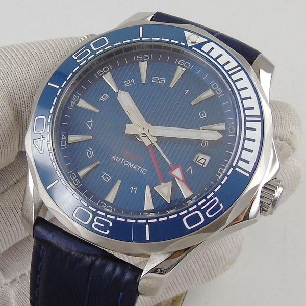 wristwatches 41mm blue gmt movement sapphire glass self winding automatic leather strap date window mens watch, Slivery;brown
wristwatches 41mm blue gmt movement sapphire glass self winding automatic leather strap date window mens watch, Slivery;brown