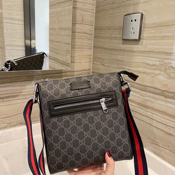 luxurys new cool qiou handbag counter genuine men's bag original fashion business one shoulder messenger bag3fbp
luxurys new cool qiou handbag counter genuine men's bag original fashion business one shoulder messenger bag3fbp