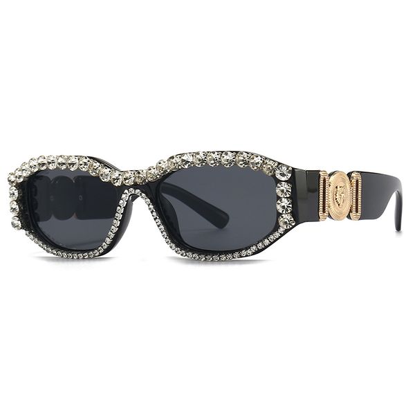 Designer sunglasses new European and American fashion stickers diamond Women sunglasses beauty head hip-hop personality glasses
Designer sunglasses new European and American fashion stickers diamond Women sunglasses beauty head hip-hop personality glasses