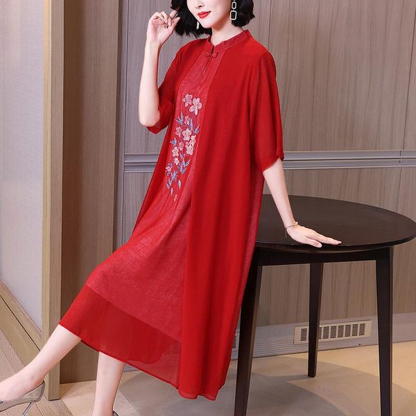 casual dresses lady cheongsam modified dress summer 2021 women's loose large wedding embroidery, Black;gray
casual dresses lady cheongsam modified dress summer 2021 women's loose large wedding embroidery, Black;gray