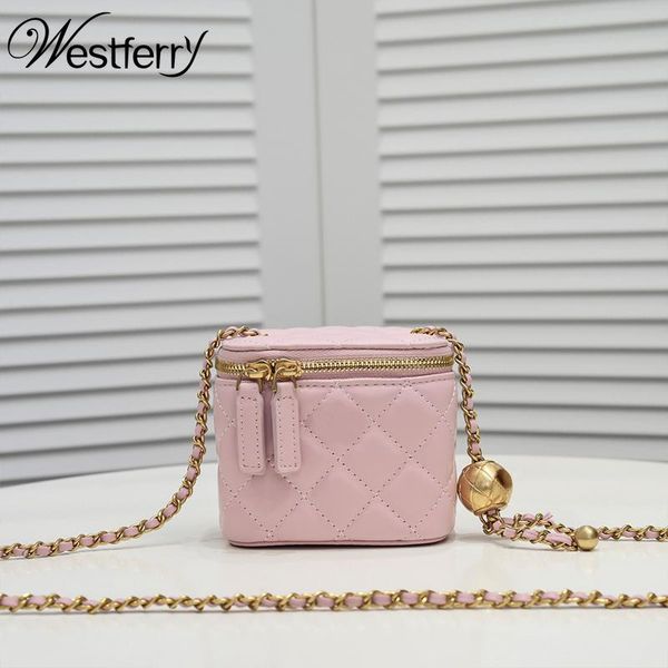 evening bags 2021 spring and summer designer brand sheepskin makeup small box square bag cute lady golden ball messenger
evening bags 2021 spring and summer designer brand sheepskin makeup small box square bag cute lady golden ball messenger