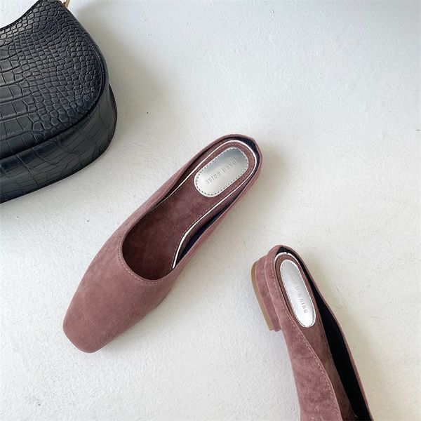 thick heel mules shoes women spring half slippers squart toe 2021 female golden slik casual slip on mules slippers comfortable, Black
thick heel mules shoes women spring half slippers squart toe 2021 female golden slik casual slip on mules slippers comfortable, Black