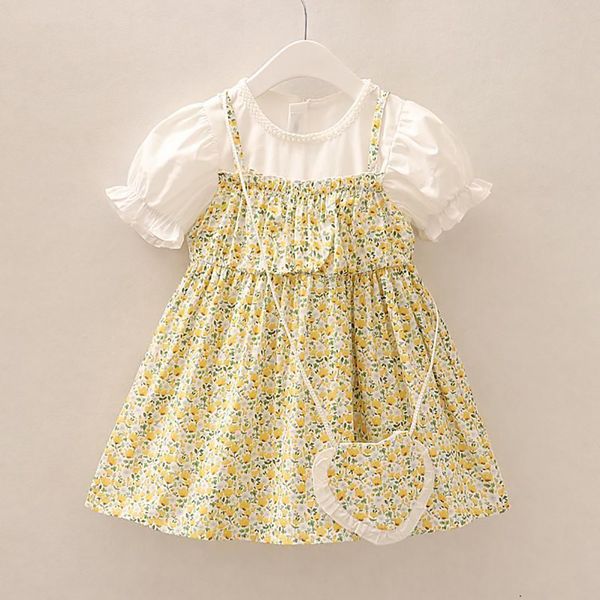 selling cotton summer 2021 new good quality factory price thin girl floral print princess lantern sleeve round neck dress, Red;yellow
selling cotton summer 2021 new good quality factory price thin girl floral print princess lantern sleeve round neck dress, Red;yellow