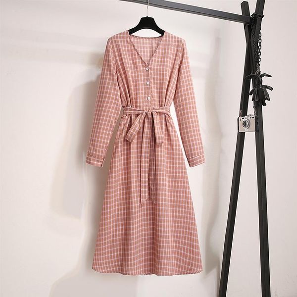 casual dresses a literary style of big size women's autumn with slim waist, Black;gray
casual dresses a literary style of big size women's autumn with slim waist, Black;gray