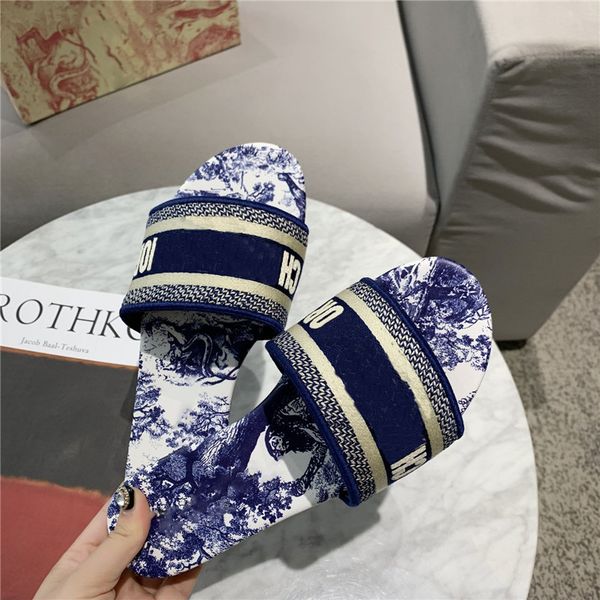 designer women sandals black white stripe slippers summer beach flat slides floral brocade flip flops embroidered sandal with box size36-42
designer women sandals black white stripe slippers summer beach flat slides floral brocade flip flops embroidered sandal with box size36-42