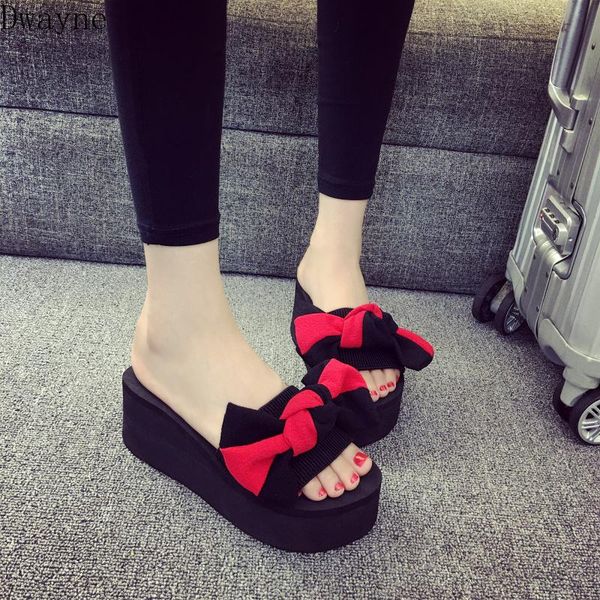 slippers 2021 korean version of the wedge heel thick non-slip fashion outer wear bohemian flip-flops children, Black
slippers 2021 korean version of the wedge heel thick non-slip fashion outer wear bohemian flip-flops children, Black
