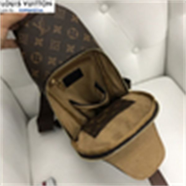 clutches brand designer luxury m827-4 simple chest bag men handles handbags shoulder messenger bags totes iconic cross body bags evening
clutches brand designer luxury m827-4 simple chest bag men handles handbags shoulder messenger bags totes iconic cross body bags evening