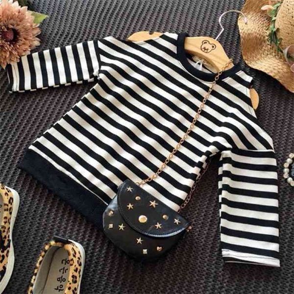 brand girls shirt striped shoulderless girl's shirt outfits shirt for children kids full sleeve clothes casual 210715, White;black
brand girls shirt striped shoulderless girl's shirt outfits shirt for children kids full sleeve clothes casual 210715, White;black
