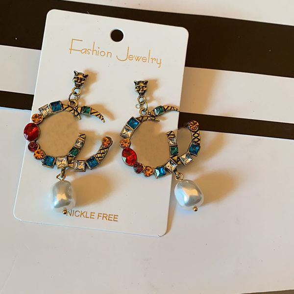 vintage women s925 stud simple baroque pearls pendant colorful crystal rhinestone earrings classic personality exaggeration ear drop, Golden;silver
vintage women s925 stud simple baroque pearls pendant colorful crystal rhinestone earrings classic personality exaggeration ear drop, Golden;silver