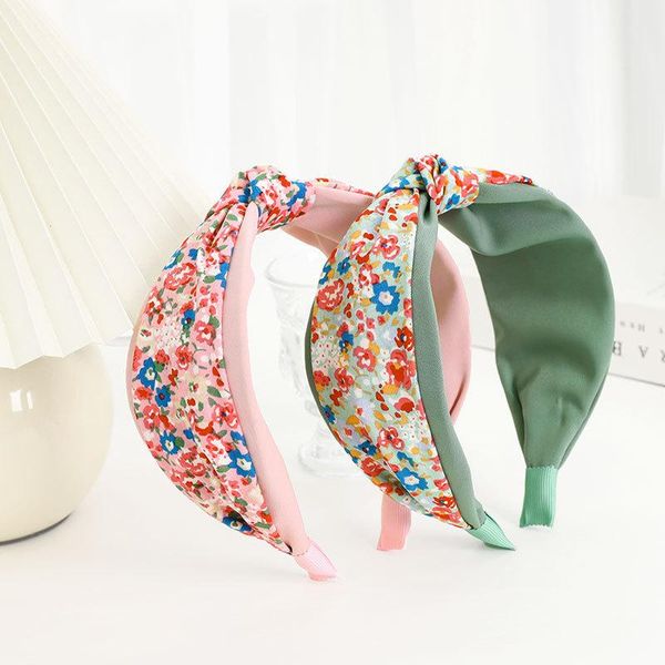 hairband french retro small fresh floral fabric hair accessories headband ladies press wash bundle, Slivery;white
hairband french retro small fresh floral fabric hair accessories headband ladies press wash bundle, Slivery;white