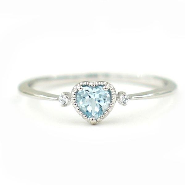 cluster rings the ms color treasure to europe and united states set with blue z stone ring heart-shaped engagement, Golden;silver
cluster rings the ms color treasure to europe and united states set with blue z stone ring heart-shaped engagement, Golden;silver