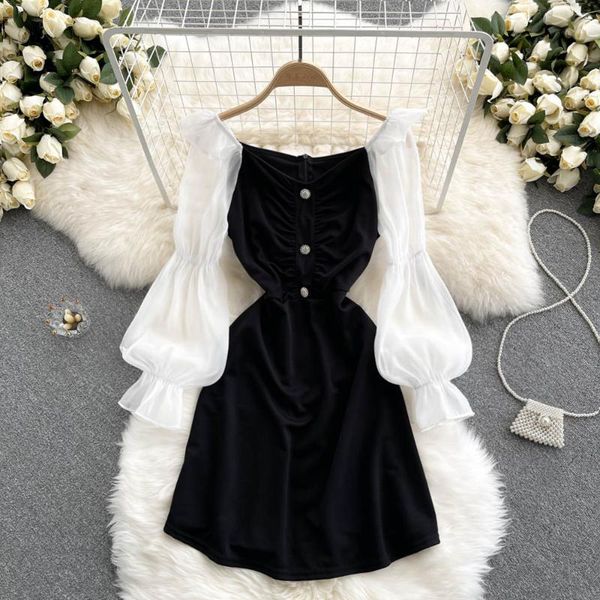 casual dresses vintage style velvet dress women white and black patchwork v-neck lantern sleeve button high waist elegant party mini robe, Black;gray
casual dresses vintage style velvet dress women white and black patchwork v-neck lantern sleeve button high waist elegant party mini robe, Black;gray