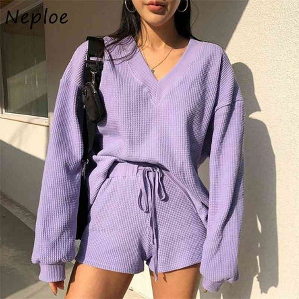casual soft fashion suit candy colors v-neck hoodies women + high waist loose drawstring shorts two peice set 210422, White
casual soft fashion suit candy colors v-neck hoodies women + high waist loose drawstring shorts two peice set 210422, White
