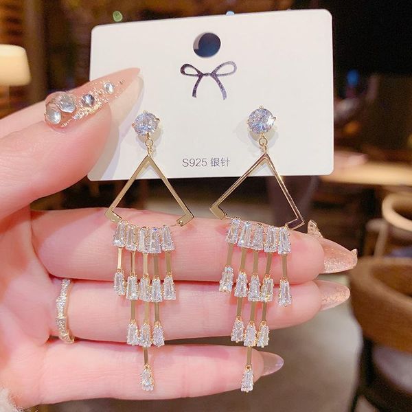 dangle & chandelier korea fairy crystal sequin string temperament fashionable bright long ear jewelry, Silver
dangle & chandelier korea fairy crystal sequin string temperament fashionable bright long ear jewelry, Silver