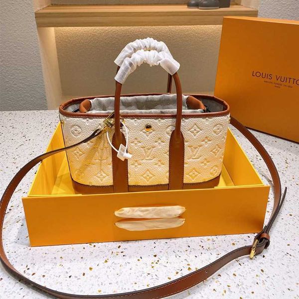 wallet onthego totes luxurys designers crossbody shopping bags lady handbags purses women fashion vutton shoulder
wallet onthego totes luxurys designers crossbody shopping bags lady handbags purses women fashion vutton shoulder