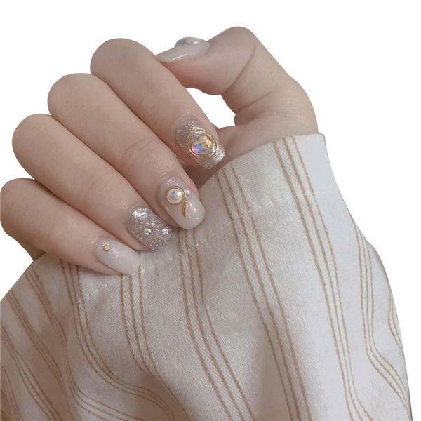 false nails 24pcs fake with glue fashion trend design gardenia wear manicure finished nail bride patch press on, Red;gold
false nails 24pcs fake with glue fashion trend design gardenia wear manicure finished nail bride patch press on, Red;gold