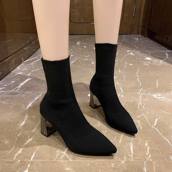 autumn and winter women's shoes high heels fashion stretch stocking boots chelsea thick heel pointed black short boots y1018
autumn and winter women's shoes high heels fashion stretch stocking boots chelsea thick heel pointed black short boots y1018