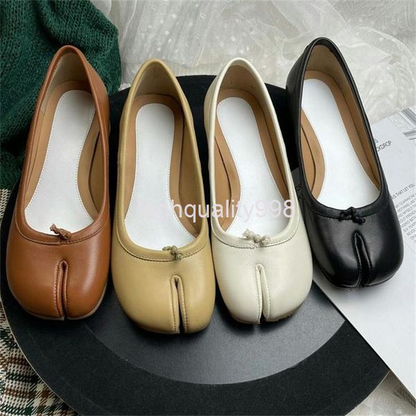 sandals split toe pig shoe single women's flat sole soft leather korean version spring shallow mouth split, Black
sandals split toe pig shoe single women's flat sole soft leather korean version spring shallow mouth split, Black