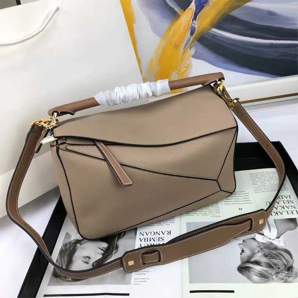 handbag women luxurys designers bags 2021 purses zhouzhoubao123 wallet purse crossbody bag totes facotry geometric with litchi
handbag women luxurys designers bags 2021 purses zhouzhoubao123 wallet purse crossbody bag totes facotry geometric with litchi