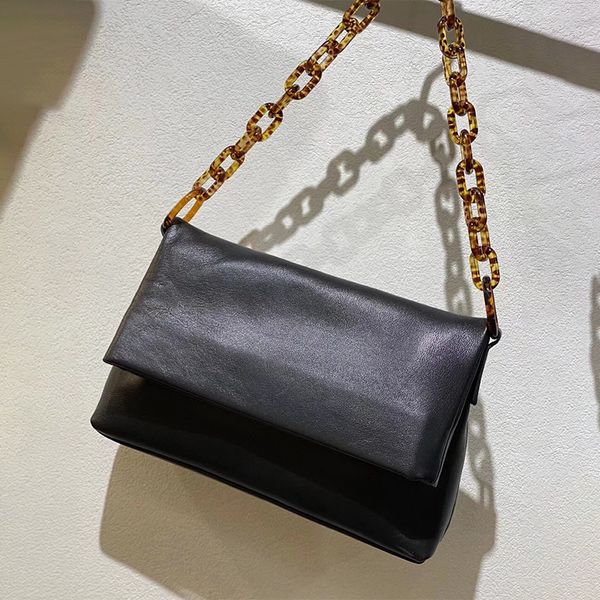 75% off luxury 2021 new fashion versatile foreign style armpit handbag simple acrylic chain one shoulder messenger bag m7yb
75% off luxury 2021 new fashion versatile foreign style armpit handbag simple acrylic chain one shoulder messenger bag m7yb