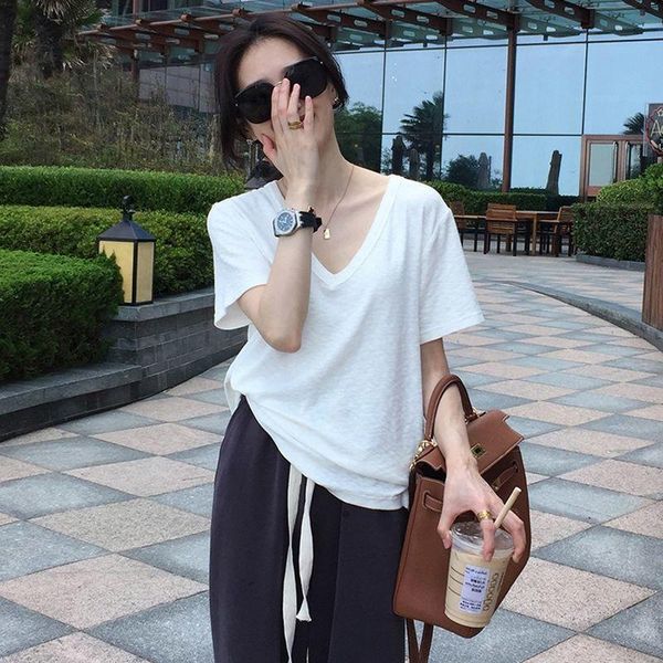 women's t-shirt white short sleeve female v-neck 2021 summer loose casual korean versatile half with undercoat
women's t-shirt white short sleeve female v-neck 2021 summer loose casual korean versatile half with undercoat