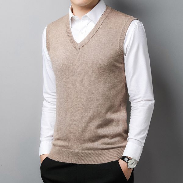 spring and autumn waistcoat solid color knitted profsional men's sweater wool vt, Black
spring and autumn waistcoat solid color knitted profsional men's sweater wool vt, Black