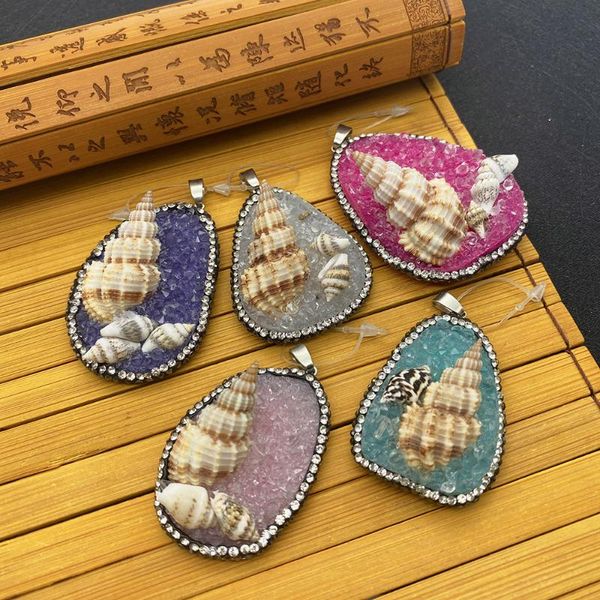charms natural stone pendant multicolor resin irregular drop-shaped inlaid conch diamond diy creation exquisite jewelry decoration, Bronze;silver
charms natural stone pendant multicolor resin irregular drop-shaped inlaid conch diamond diy creation exquisite jewelry decoration, Bronze;silver