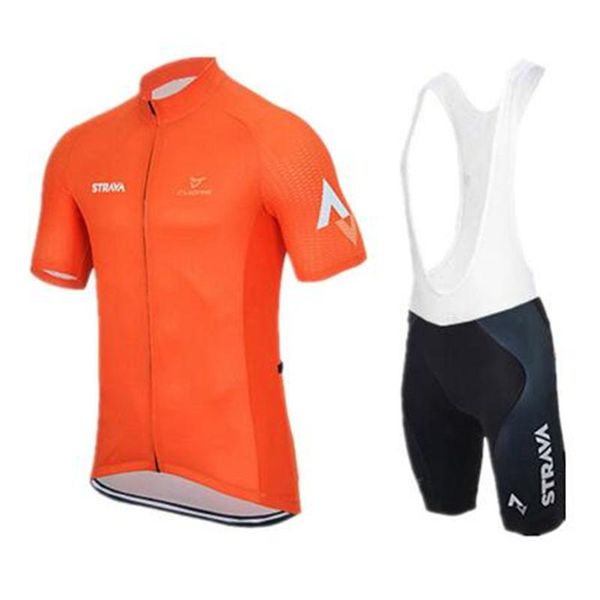 racing sets team cycling jersey man summer breathable short sleeve sportswear outdoor mtb clothing bicycle set, Black;blue
racing sets team cycling jersey man summer breathable short sleeve sportswear outdoor mtb clothing bicycle set, Black;blue
