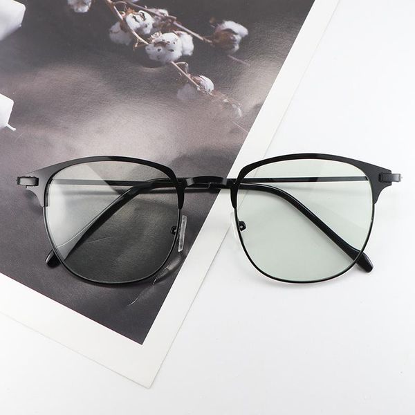 sunglasses blue light blocking glasses pochromic gray anti eyestrain computer for women men prescription frame, White;black
sunglasses blue light blocking glasses pochromic gray anti eyestrain computer for women men prescription frame, White;black