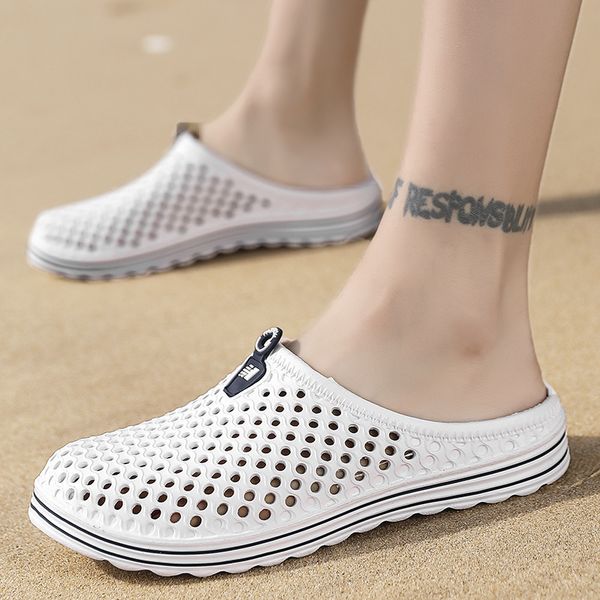 beach 2021 summer new antiskid one line lovers cool slippers men's hole shoes baotou half slipper men, Black
beach 2021 summer new antiskid one line lovers cool slippers men's hole shoes baotou half slipper men, Black