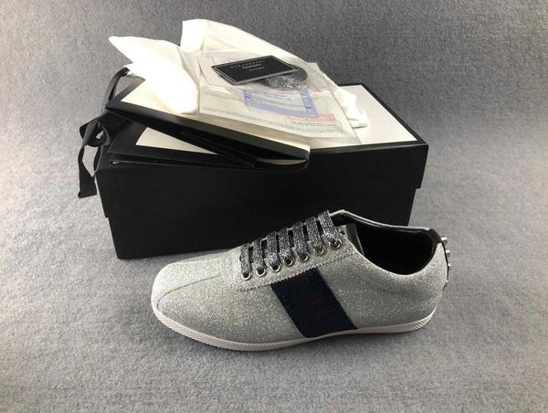 fashion men women casual shoes low leather embroidery bee with sport stripe glitter designer sneaker big size 35-46, Black
fashion men women casual shoes low leather embroidery bee with sport stripe glitter designer sneaker big size 35-46, Black