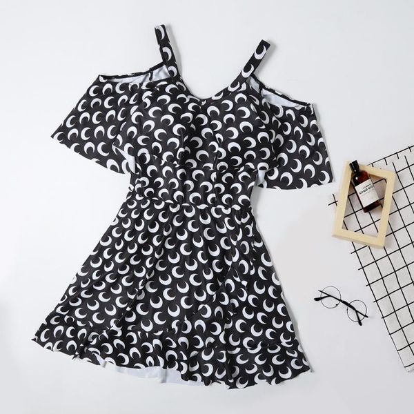 one-piece suits 2021 push up swimwear ruffles off shoulder one piece swimsuit black women swim beach dress tummy control female bathing suit
one-piece suits 2021 push up swimwear ruffles off shoulder one piece swimsuit black women swim beach dress tummy control female bathing suit