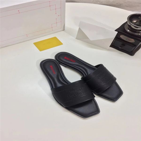 2021 summer new letter micro label 100 da dress fashion net red women flat bottom trend beach sandal women ysj, Black
2021 summer new letter micro label 100 da dress fashion net red women flat bottom trend beach sandal women ysj, Black