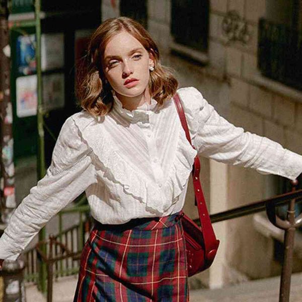 women's blouses & shirts elegant ruffle shirt women lace patchwork loose buttons up cotton retro blouse generous camisas mujer che, White
women's blouses & shirts elegant ruffle shirt women lace patchwork loose buttons up cotton retro blouse generous camisas mujer che, White