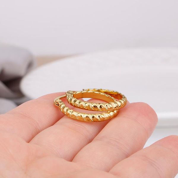 hoop & huggie stainless steel small earring for women gold color ear jewelry ladies fashion accessories 2021 e0200, Golden;silver
hoop & huggie stainless steel small earring for women gold color ear jewelry ladies fashion accessories 2021 e0200, Golden;silver