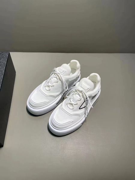 new men fashion breathable suede sneakers mens brand designer casual comfortable sports flats running platform shoes size 39-46, Red;white
new men fashion breathable suede sneakers mens brand designer casual comfortable sports flats running platform shoes size 39-46, Red;white