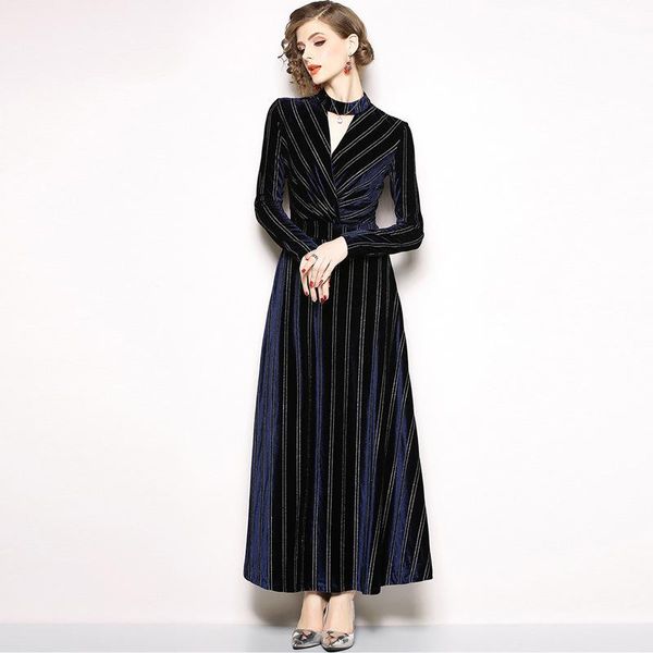 casual dresses spring and autumn stand collar golden velvet dress cutout long sleeve striped, Black;gray
casual dresses spring and autumn stand collar golden velvet dress cutout long sleeve striped, Black;gray