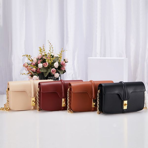 women luxurys designers bags 2021 leather gold metal parts cowhide outside crossbodybag shoulderbag multicolor retail wholesale size: 23x16x
women luxurys designers bags 2021 leather gold metal parts cowhide outside crossbodybag shoulderbag multicolor retail wholesale size: 23x16x