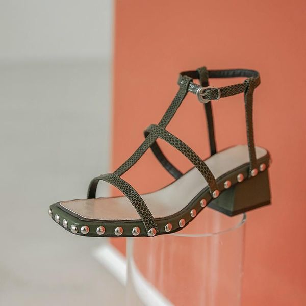 fashion real genuine leather sandals gladiator 4cm heel summer shoes woman ladies elegant dress, Black
fashion real genuine leather sandals gladiator 4cm heel summer shoes woman ladies elegant dress, Black