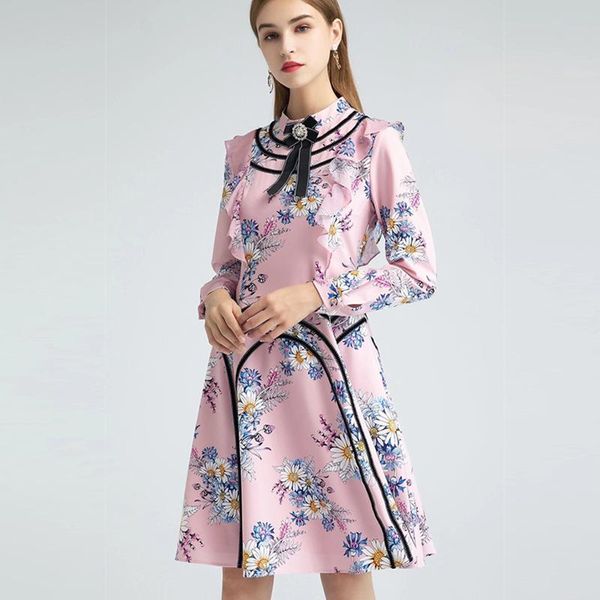 casual dresses 2021 designer autumn vintage dress women long sleeve fashion flowers printed ruffles patchwork bow elegant, Black;gray
casual dresses 2021 designer autumn vintage dress women long sleeve fashion flowers printed ruffles patchwork bow elegant, Black;gray