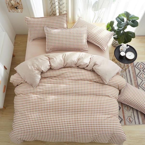 simple style light brown classic grid bedding set soft ab side comforter cover bed sheet pillowcases linens for kids adults sets
simple style light brown classic grid bedding set soft ab side comforter cover bed sheet pillowcases linens for kids adults sets